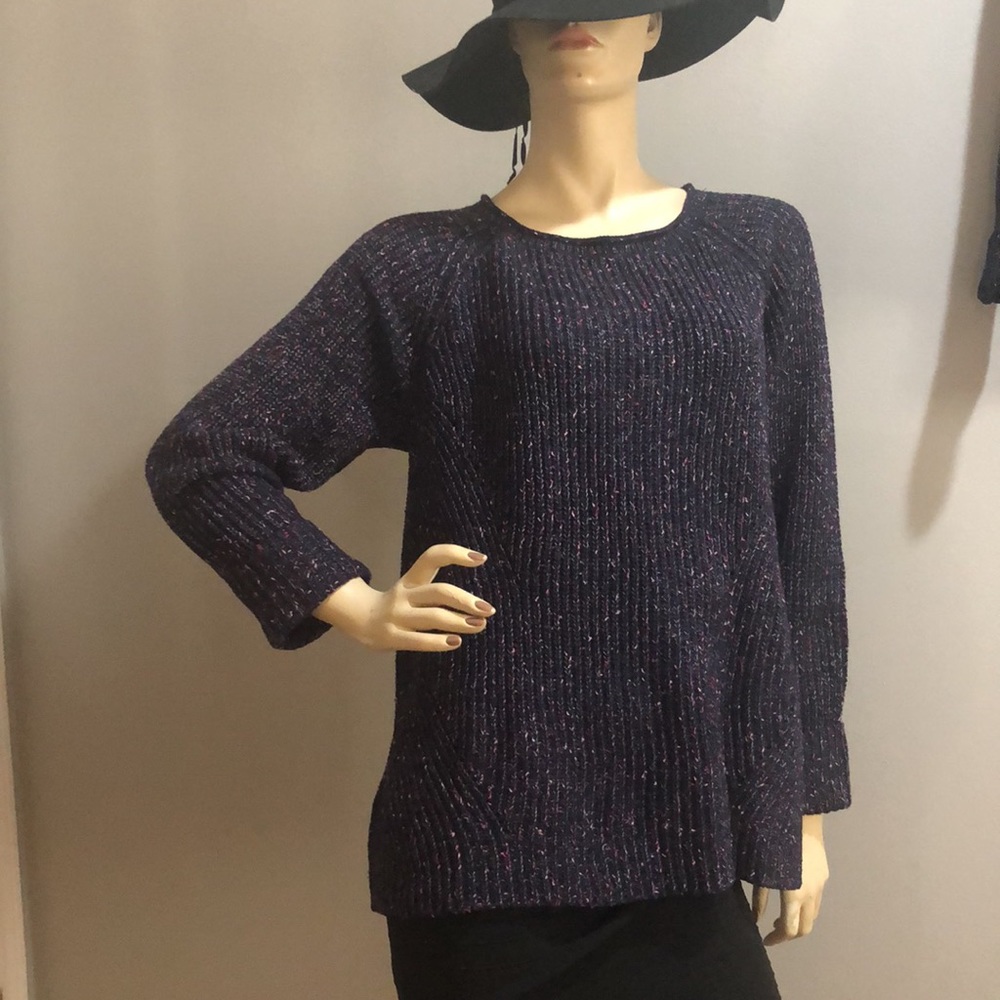 NWT. Style &CoPlus.Sweater Top Size 1X.